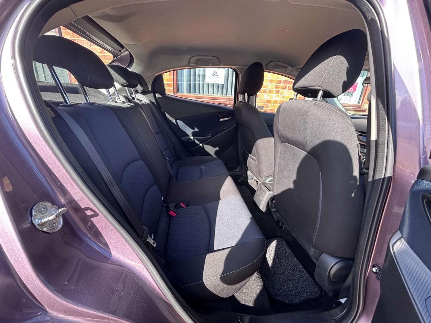 Used Mazda Mazda2 2016 for sale - 77847498: Photo 23