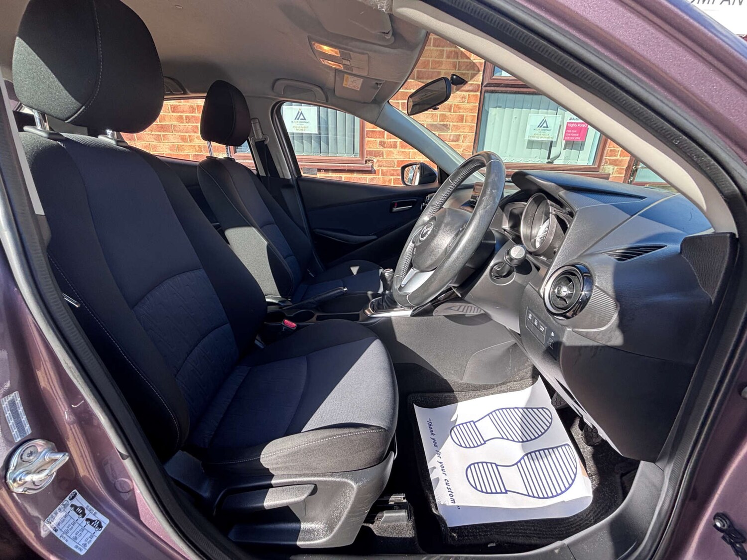 Used Mazda Mazda2 2016 for sale - 77847498: Photo 35