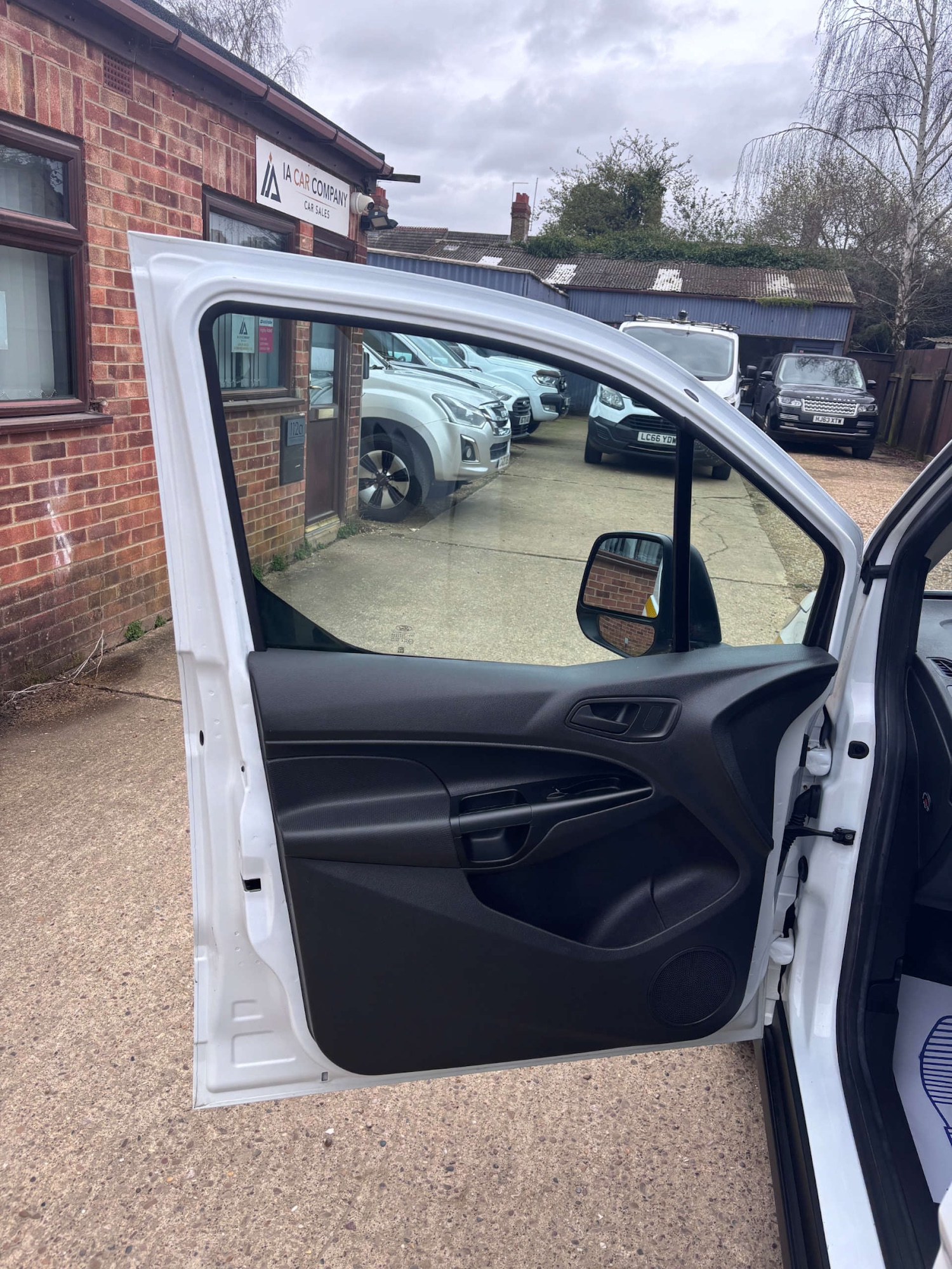 Used Ford Transit Connect 2018 for sale - 77905920: Photo 19