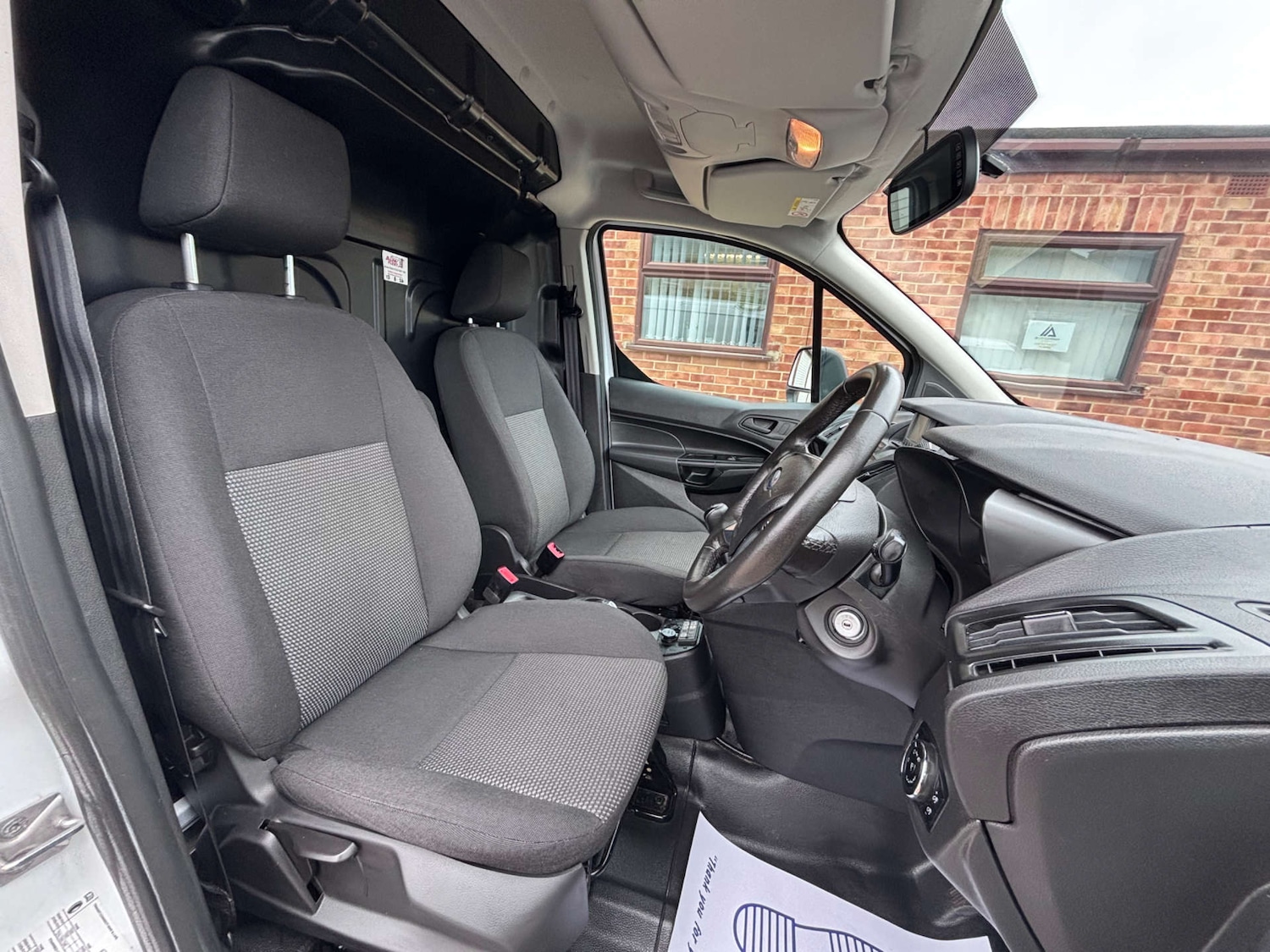 Used Ford Transit Connect 2018 for sale - 77905920: Photo 20