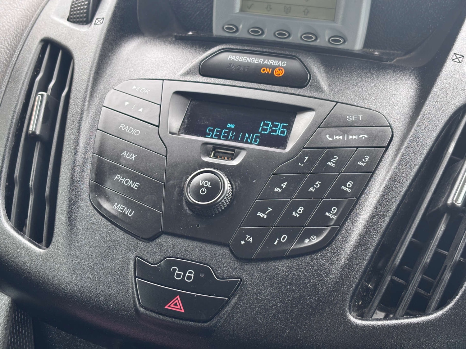 Used Ford Transit Connect 2018 for sale - 77905920: Photo 26