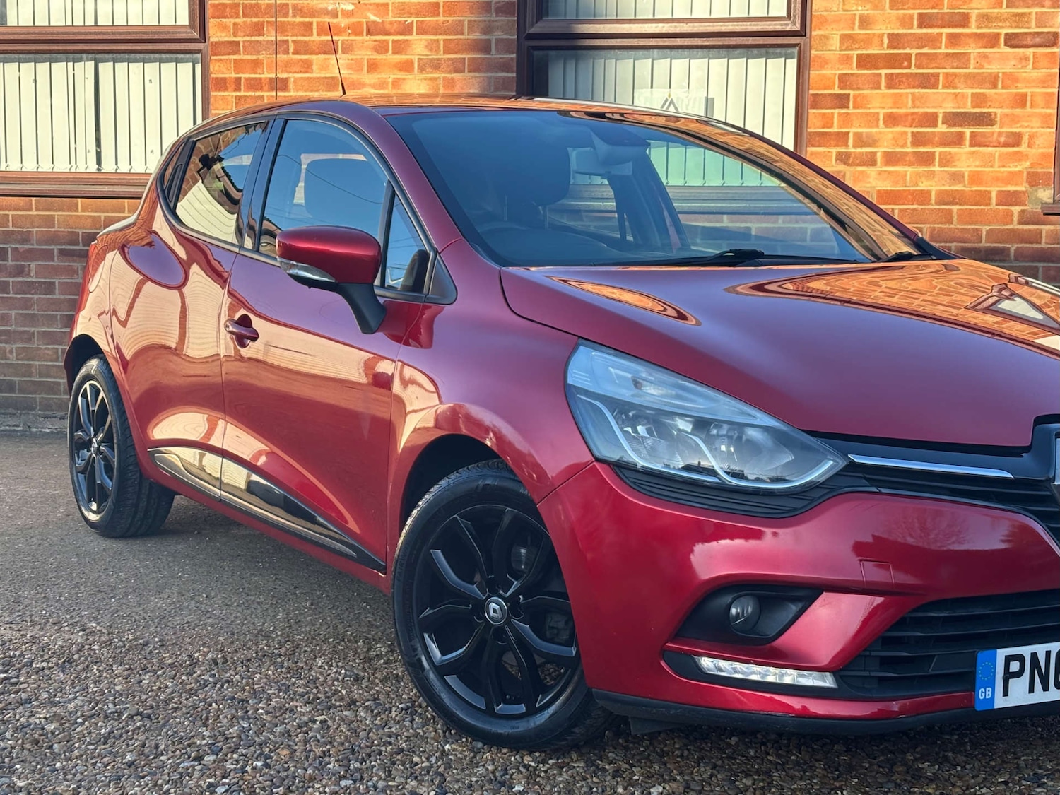 Used Renault Clio 2016 for sale - 77094966: Photo 16