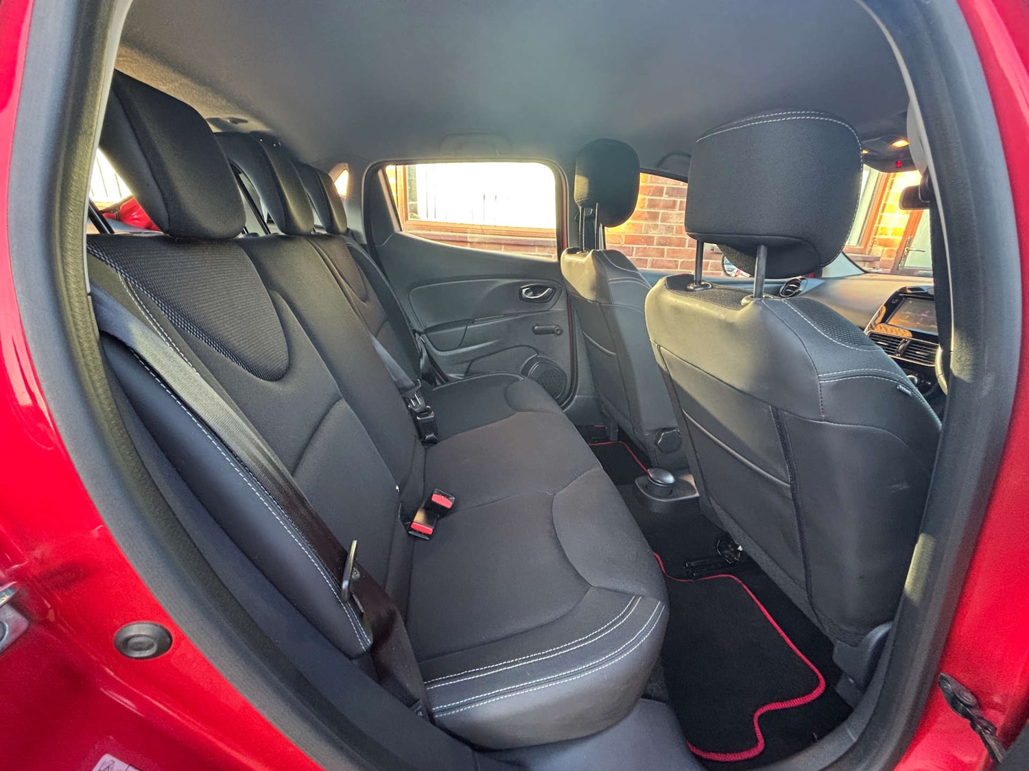 Used Renault Clio 2016 for sale - 77094966: Photo 22