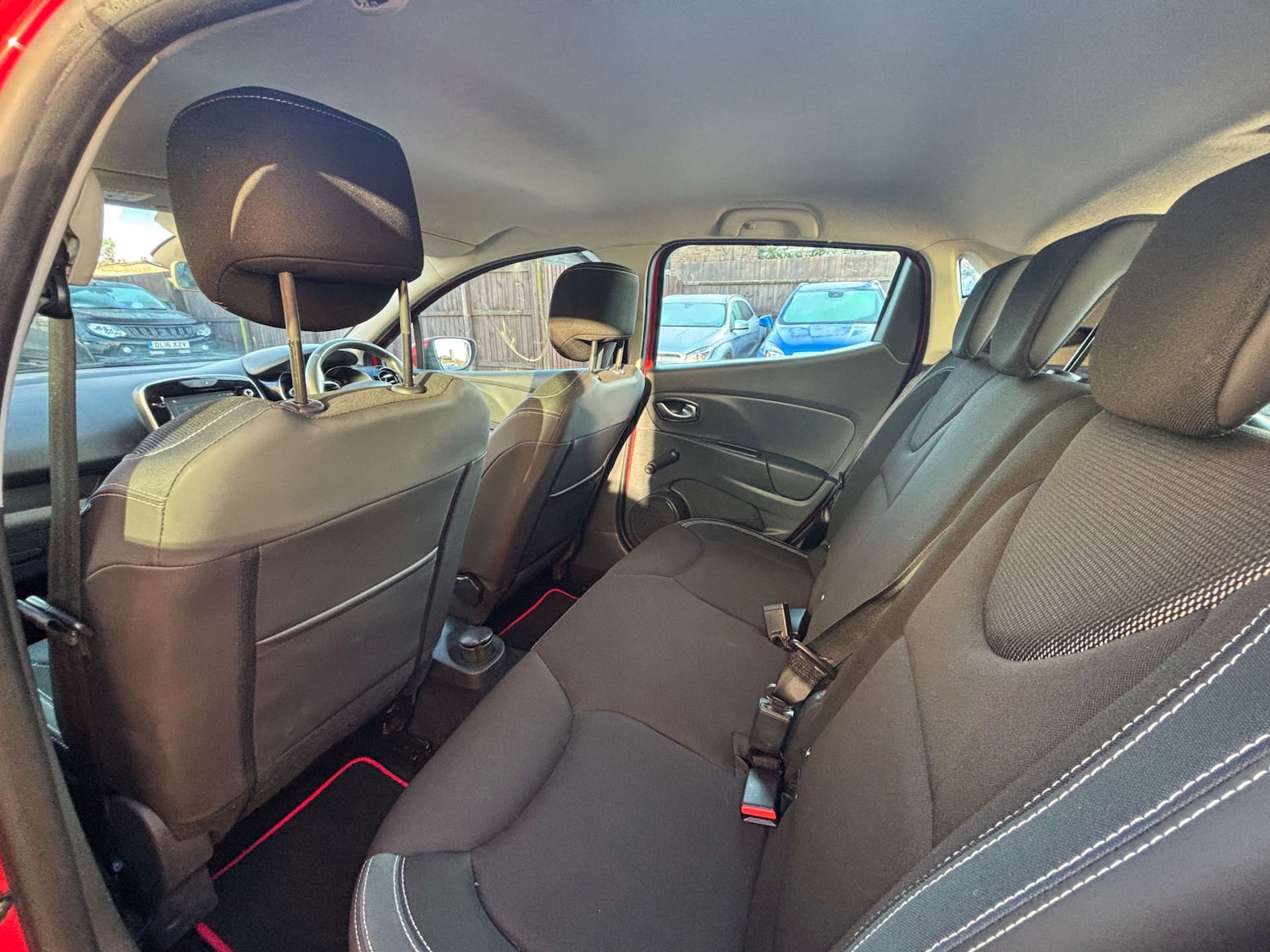 Used Renault Clio 2016 for sale - 77094966: Photo 25