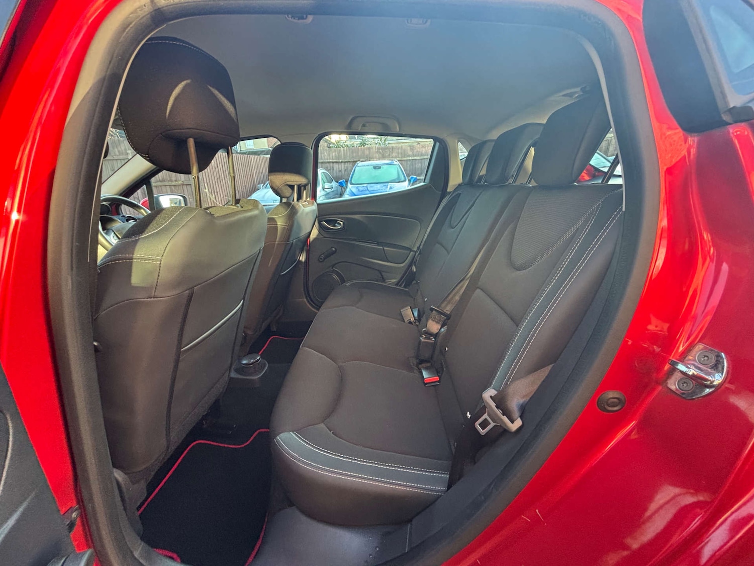 Used Renault Clio 2016 for sale - 77094966: Photo 26