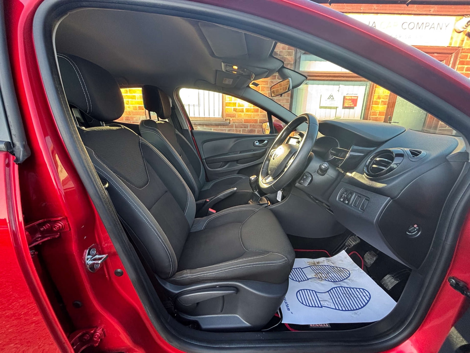 Used Renault Clio 2016 for sale - 77094966: Photo 36