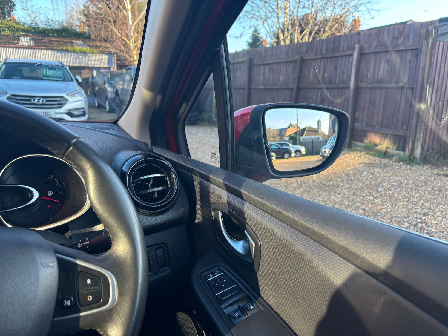 Used Renault Clio 2016 for sale - 77094966: Photo 51