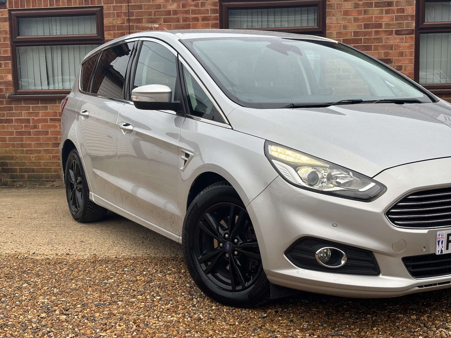 Used Ford S-Max 2018 for sale - 76961807: Photo 16
