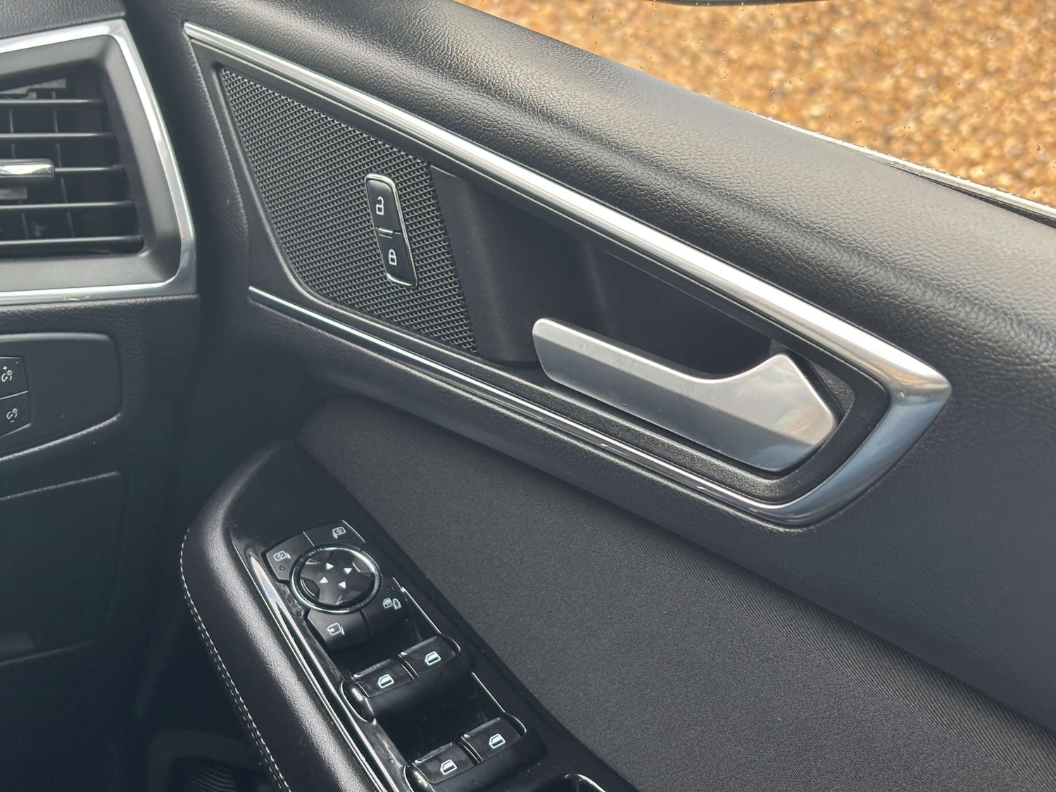 Used Ford S-Max 2018 for sale - 76961807: Photo 50