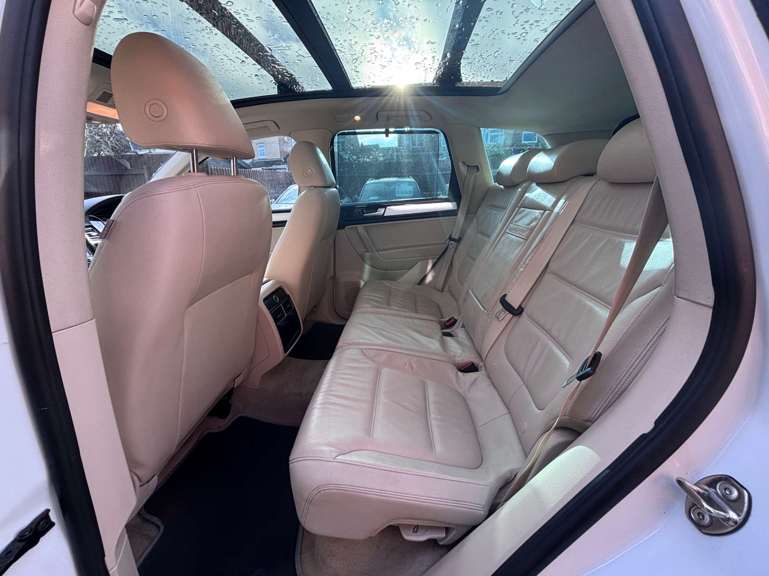 Used Volkswagen Touareg 2014 for sale - 77236262: Photo 31