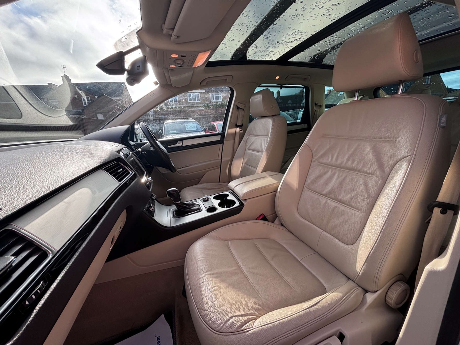 Used Volkswagen Touareg 2014 for sale - 77236262: Photo 34