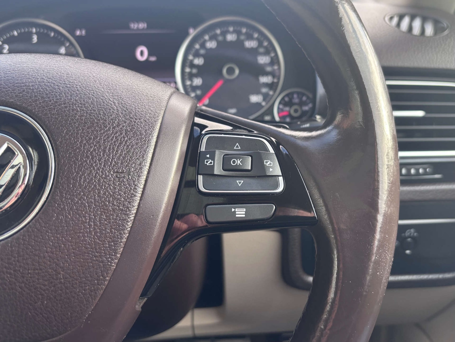 Used Volkswagen Touareg 2014 for sale - 77236262: Photo 55