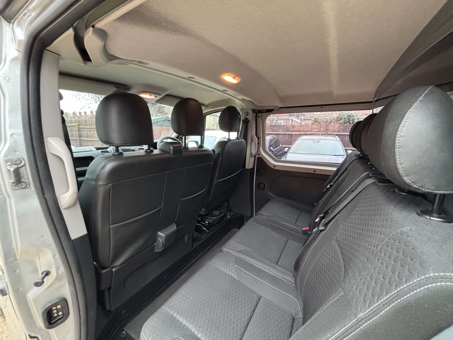 Used Vauxhall Vivaro 2016 for sale - 77790755: Photo 12