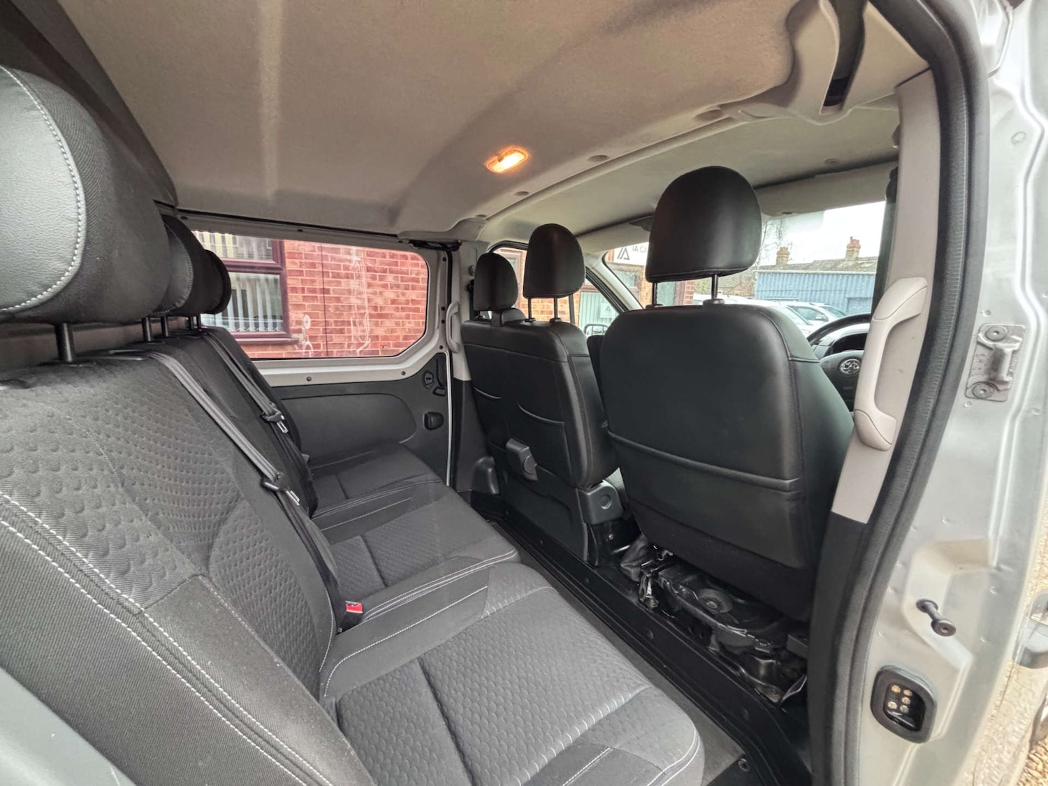 Used Vauxhall Vivaro 2016 for sale - 77790755: Photo 16