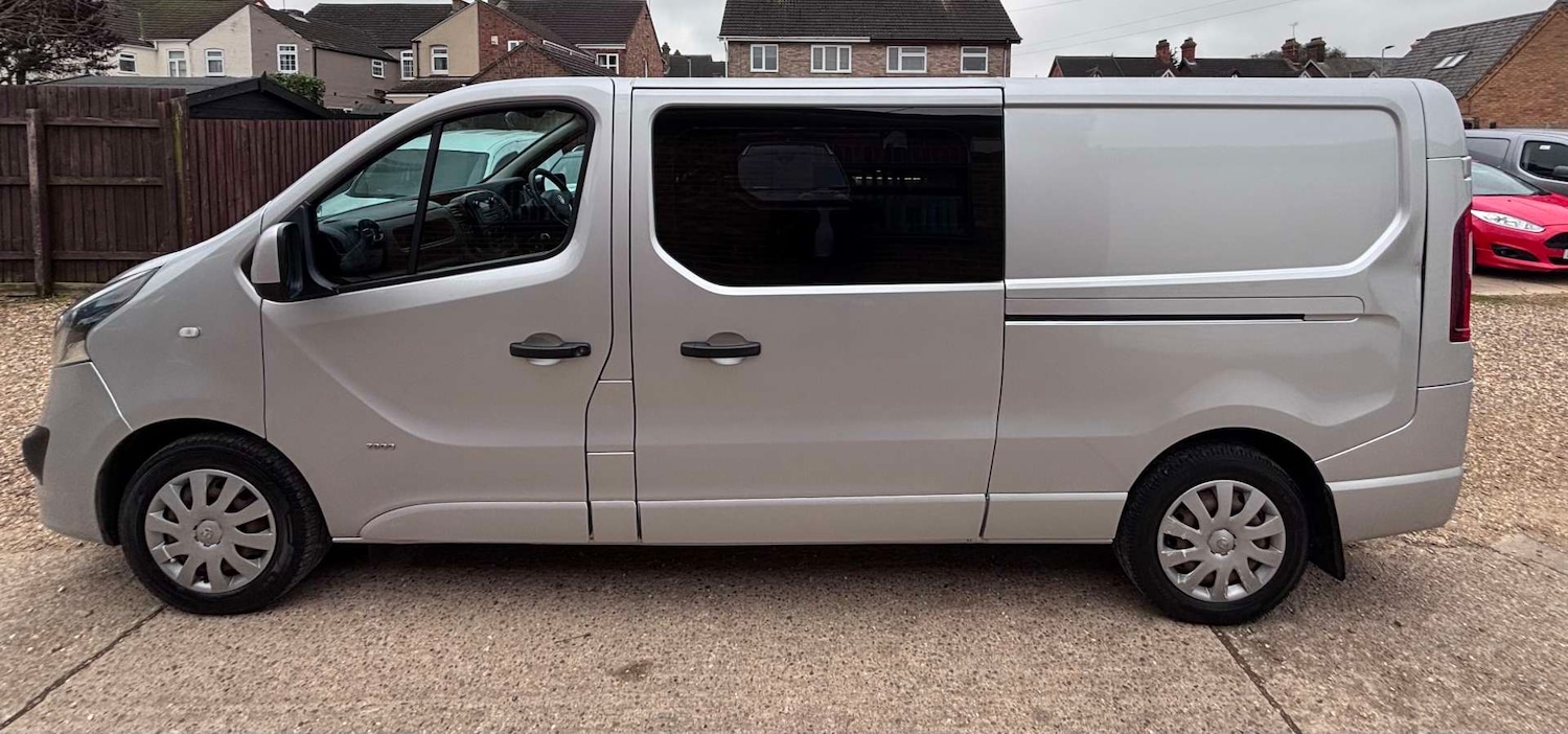 Used Vauxhall Vivaro 2016 for sale - 77790755: Photo 6