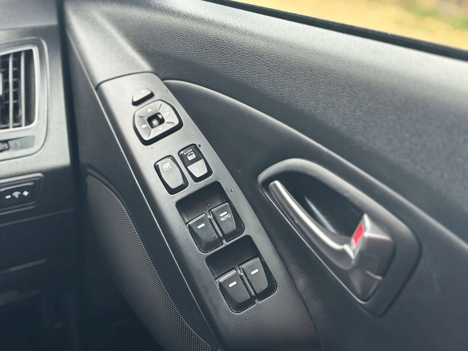 Used Hyundai Ix35 2014 for sale - 76681841: Photo 56