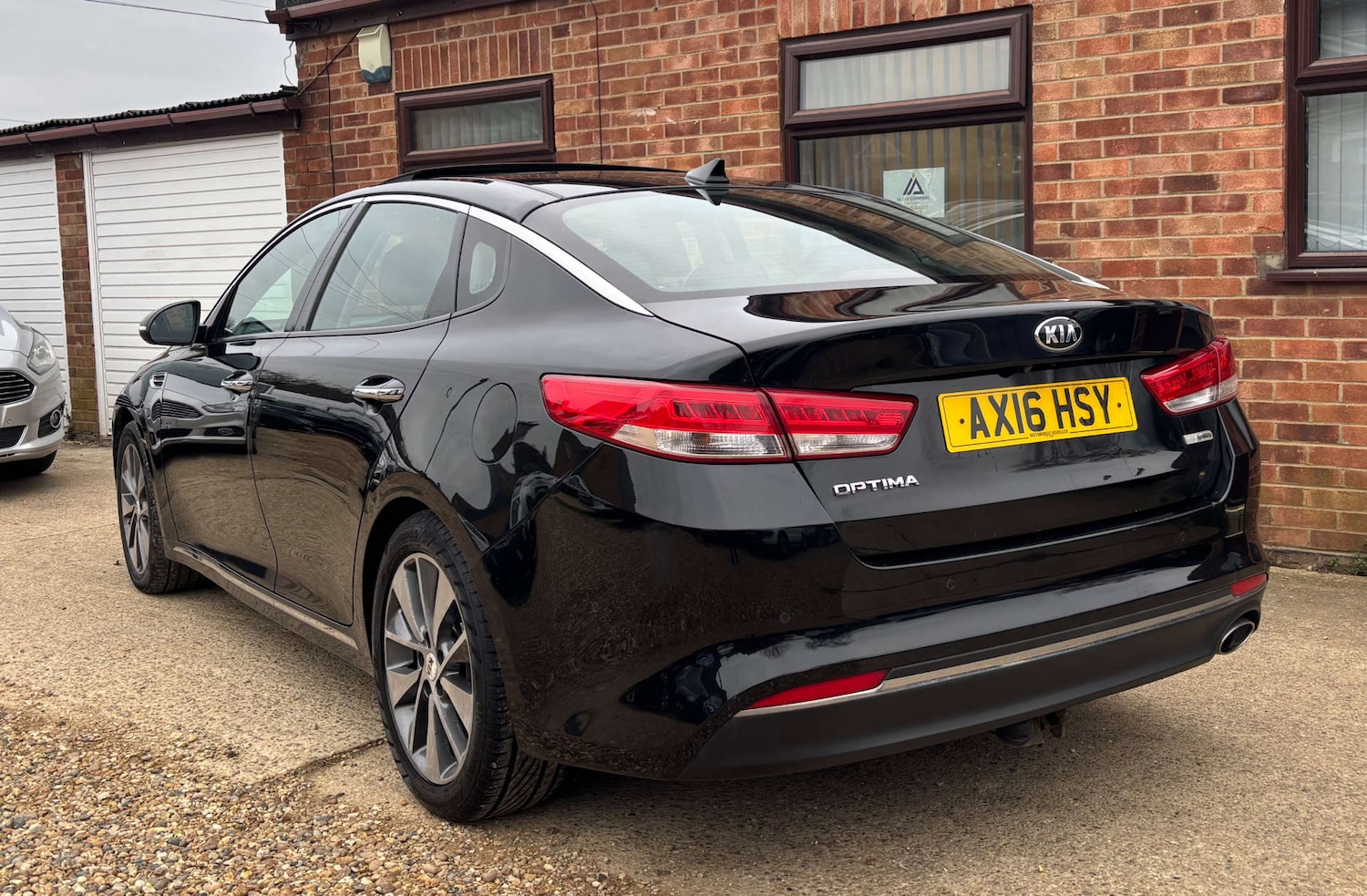 Used Kia Optima 2016 for sale - 77200700: Photo 17