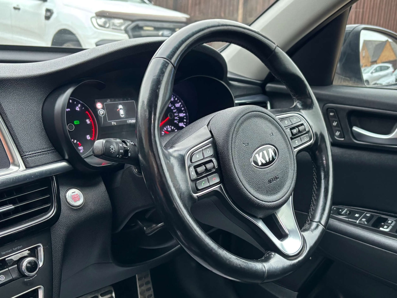 Used Kia Optima 2016 for sale - 77200700: Photo 40