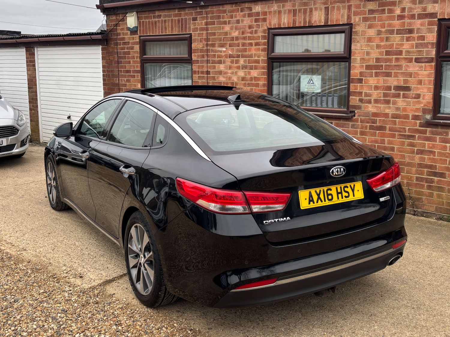 Used Kia Optima 2016 for sale - 77200700: Photo 5