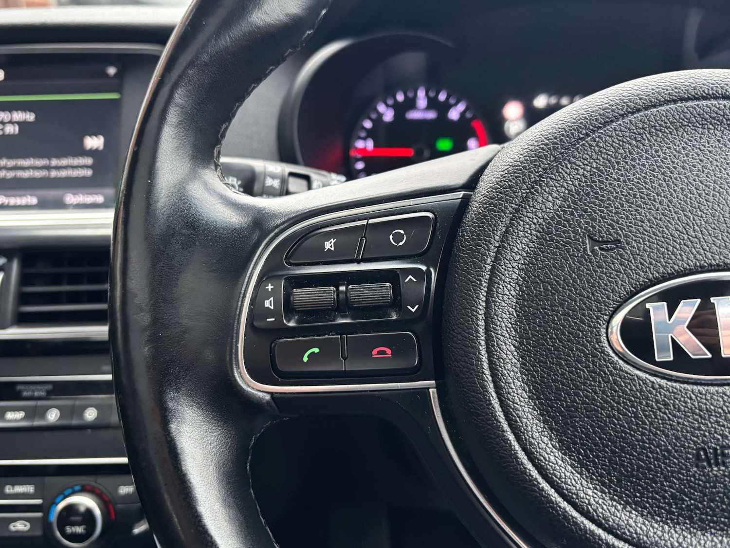 Used Kia Optima 2016 for sale - 77200700: Photo 58