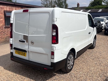 Used Nissan NV300 2020 for sale - 78486349: Photo