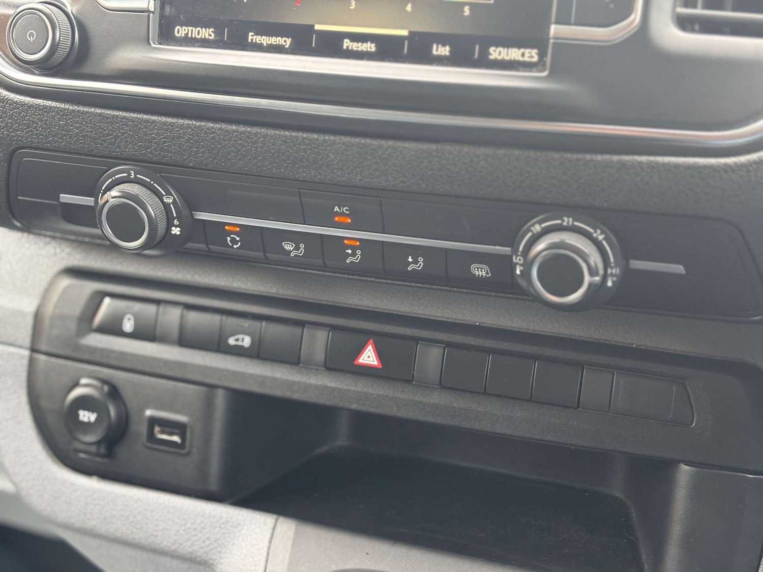 Used Vauxhall Vivaro 2021 for sale - 76681862: Photo 31