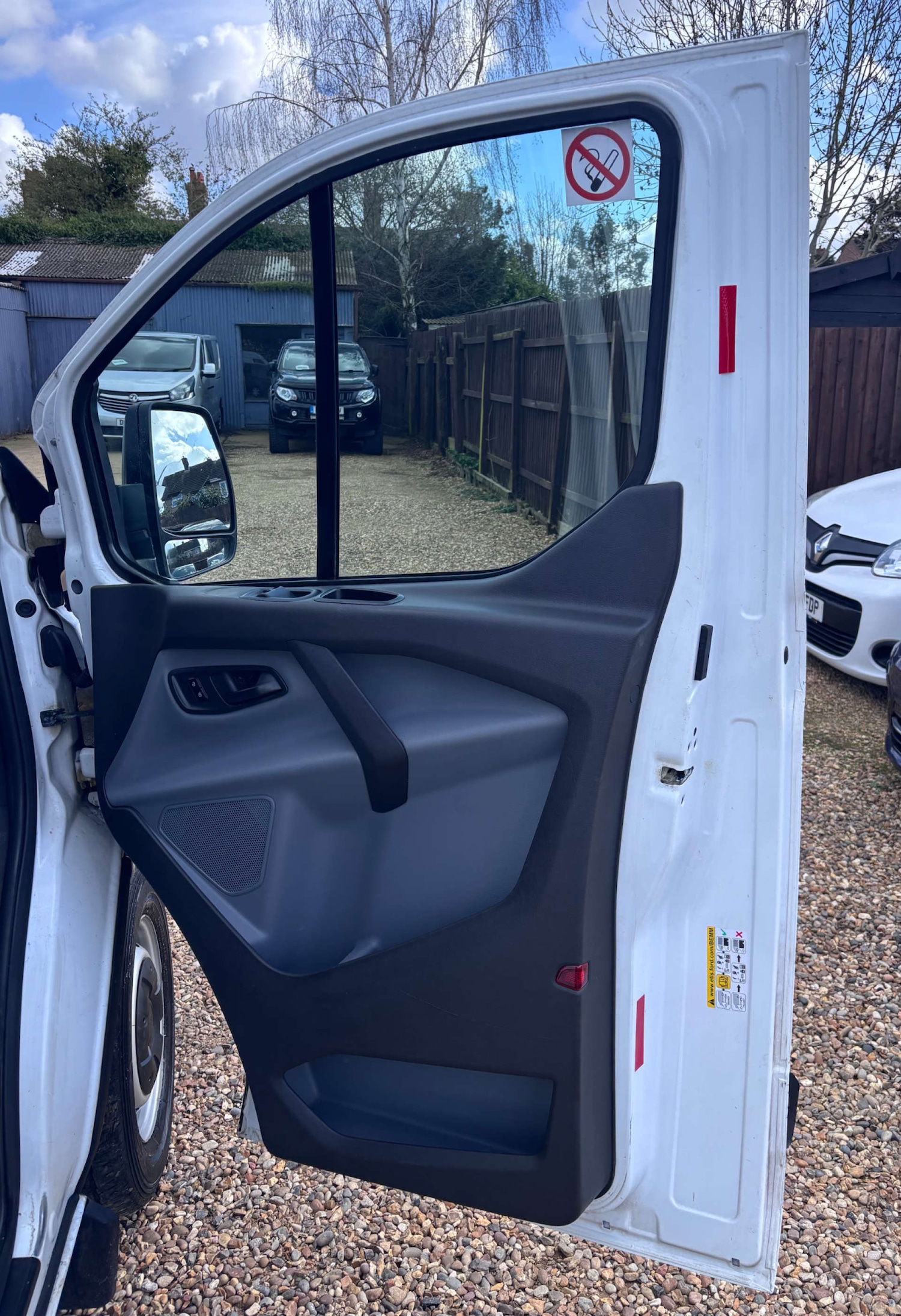 Used Ford Transit Custom 2016 for sale - 77889925: Photo 24