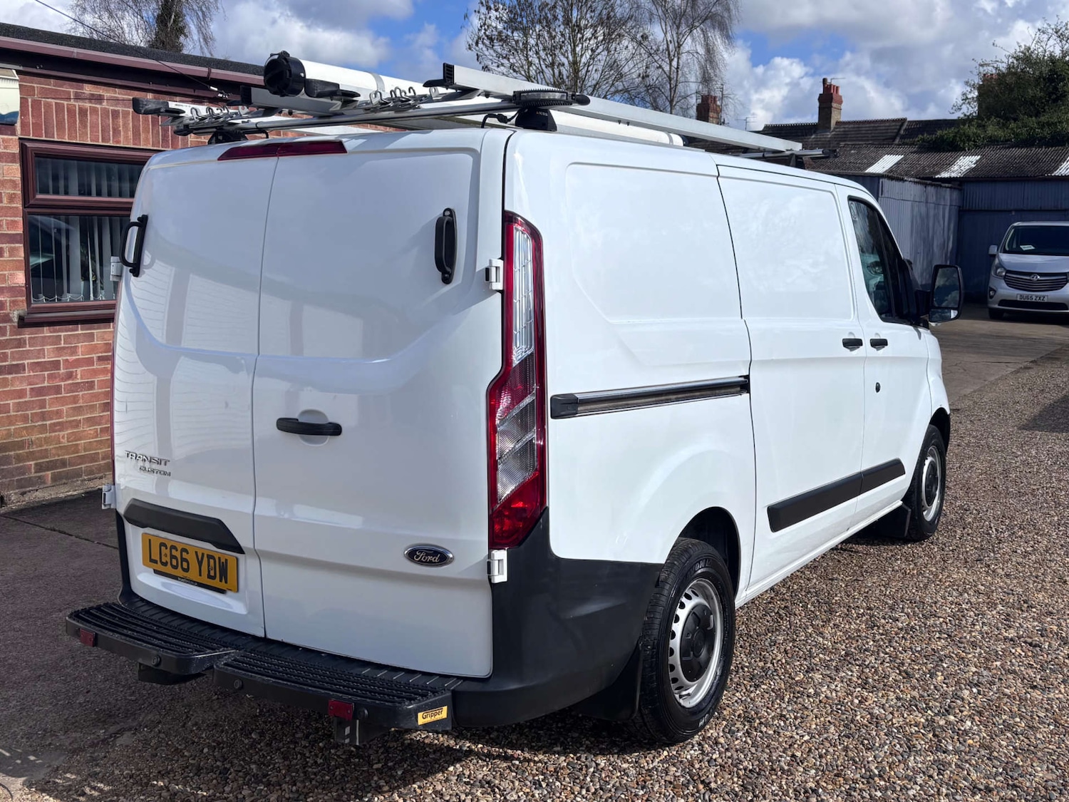 Used Ford Transit Custom 2016 for sale - 77889925: Photo 3