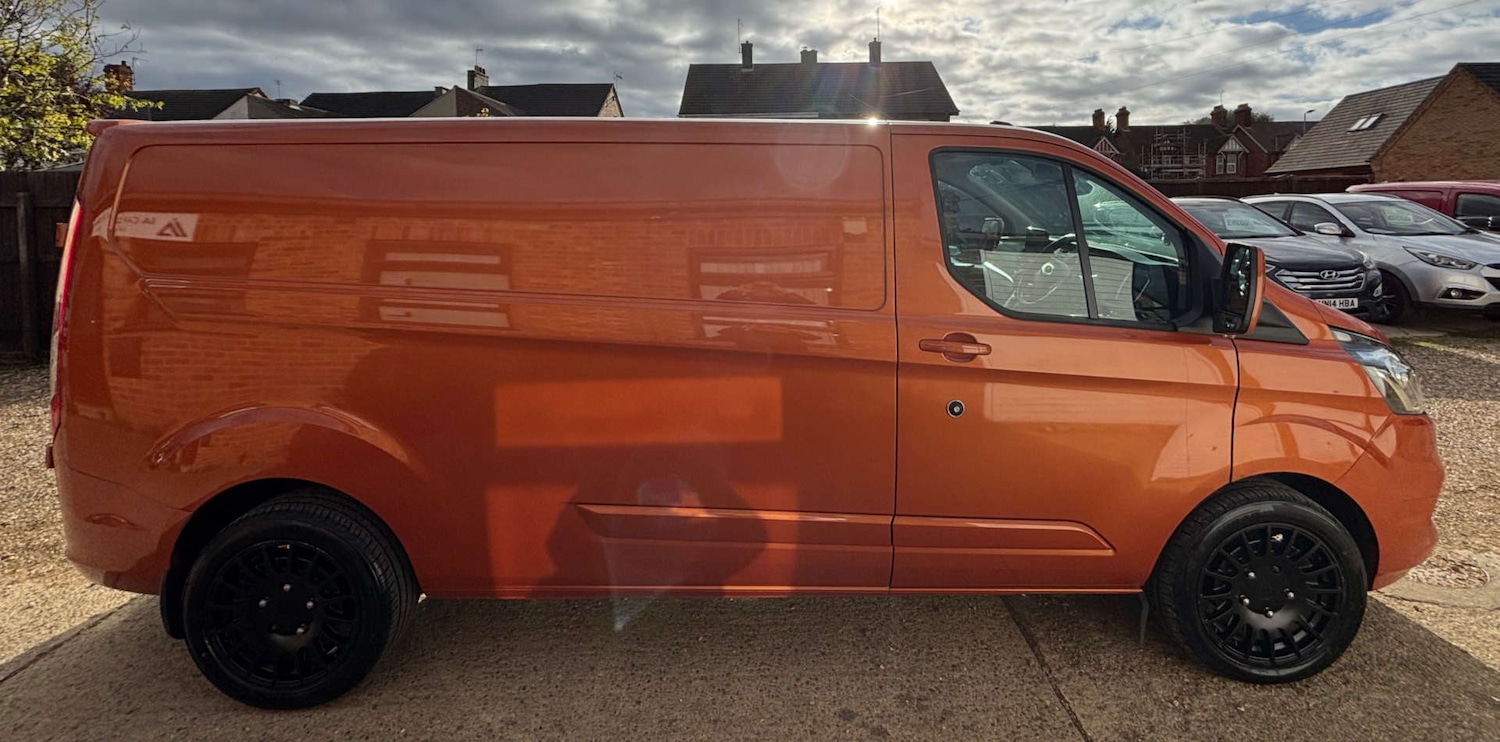 Used Ford Transit Custom 2021 for sale - 76681851: Photo 2