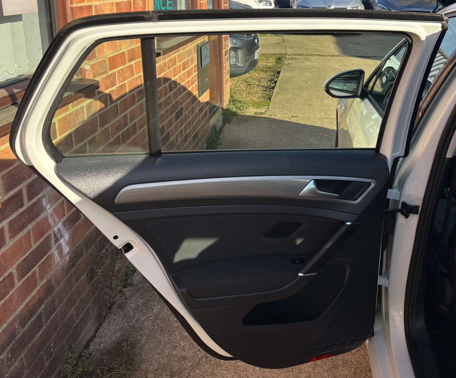 Used Volkswagen Golf 2016 for sale - 76681838: Photo 31