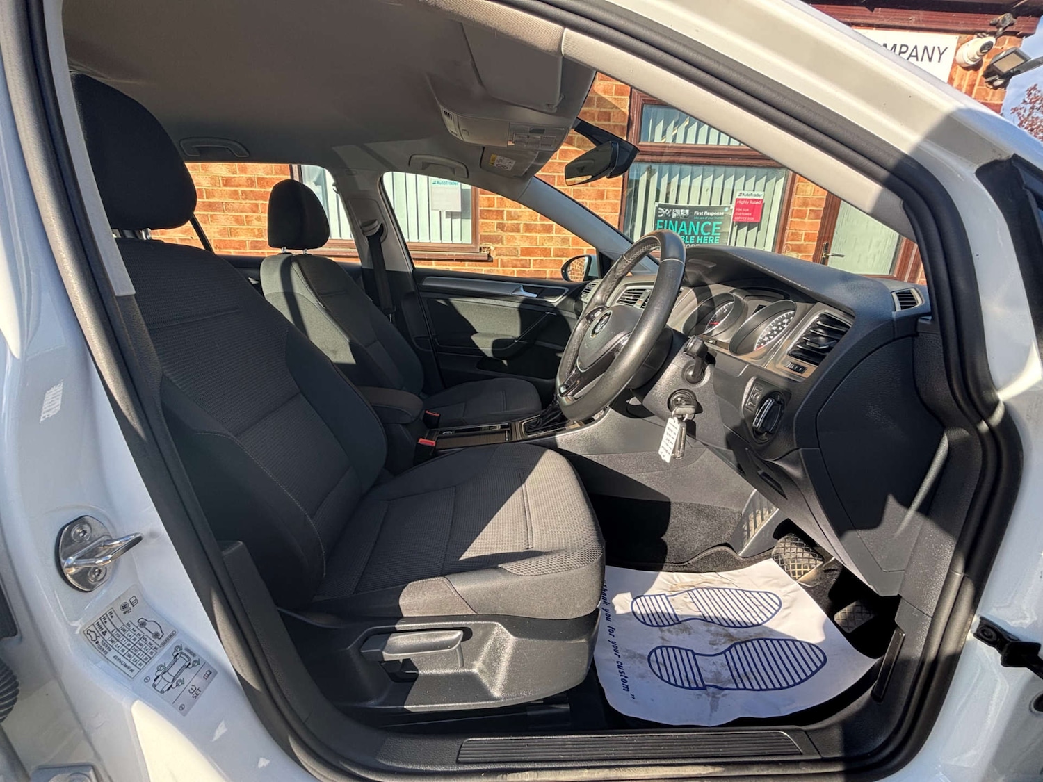 Used Volkswagen Golf 2016 for sale - 76681838: Photo 38