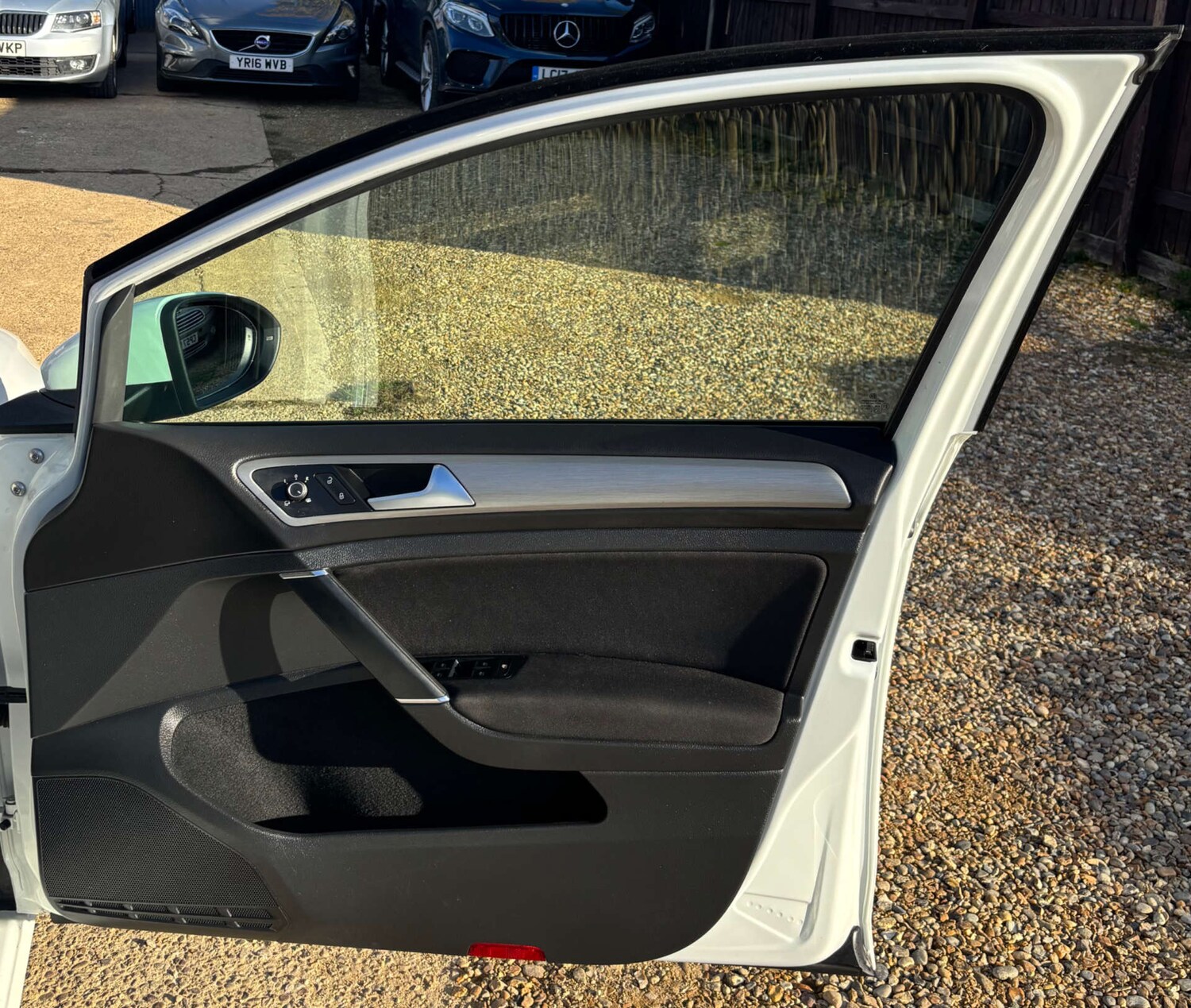 Used Volkswagen Golf 2016 for sale - 76681838: Photo 39