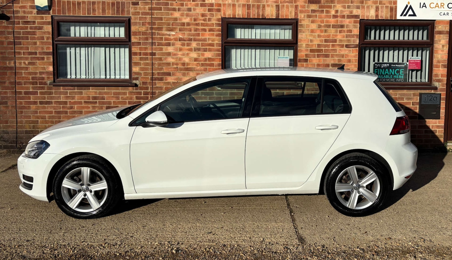 Used Volkswagen Golf 2016 for sale - 76681838: Photo 4