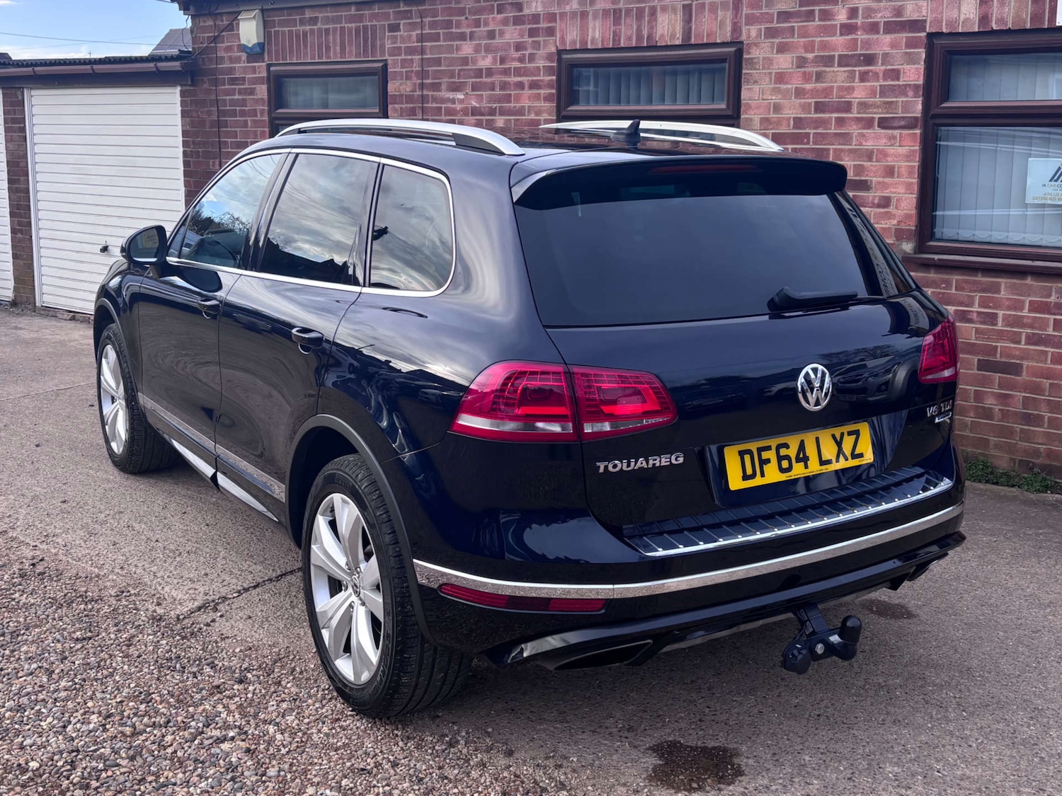 Used Volkswagen Touareg 2014 for sale - 77881401: Photo 5