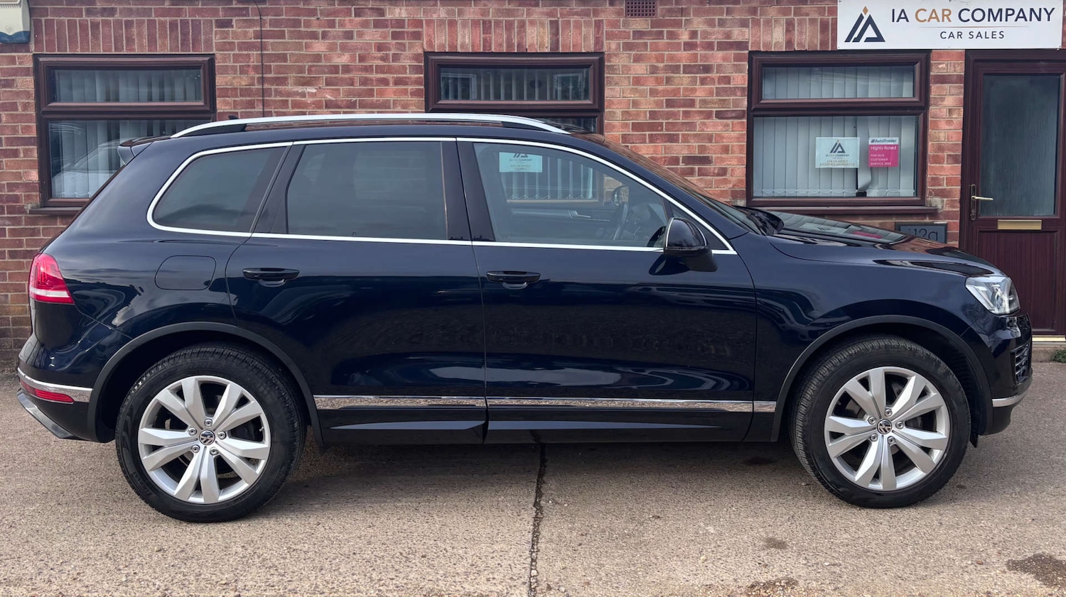 Used Volkswagen Touareg 2014 for sale - 77881401: Photo 8