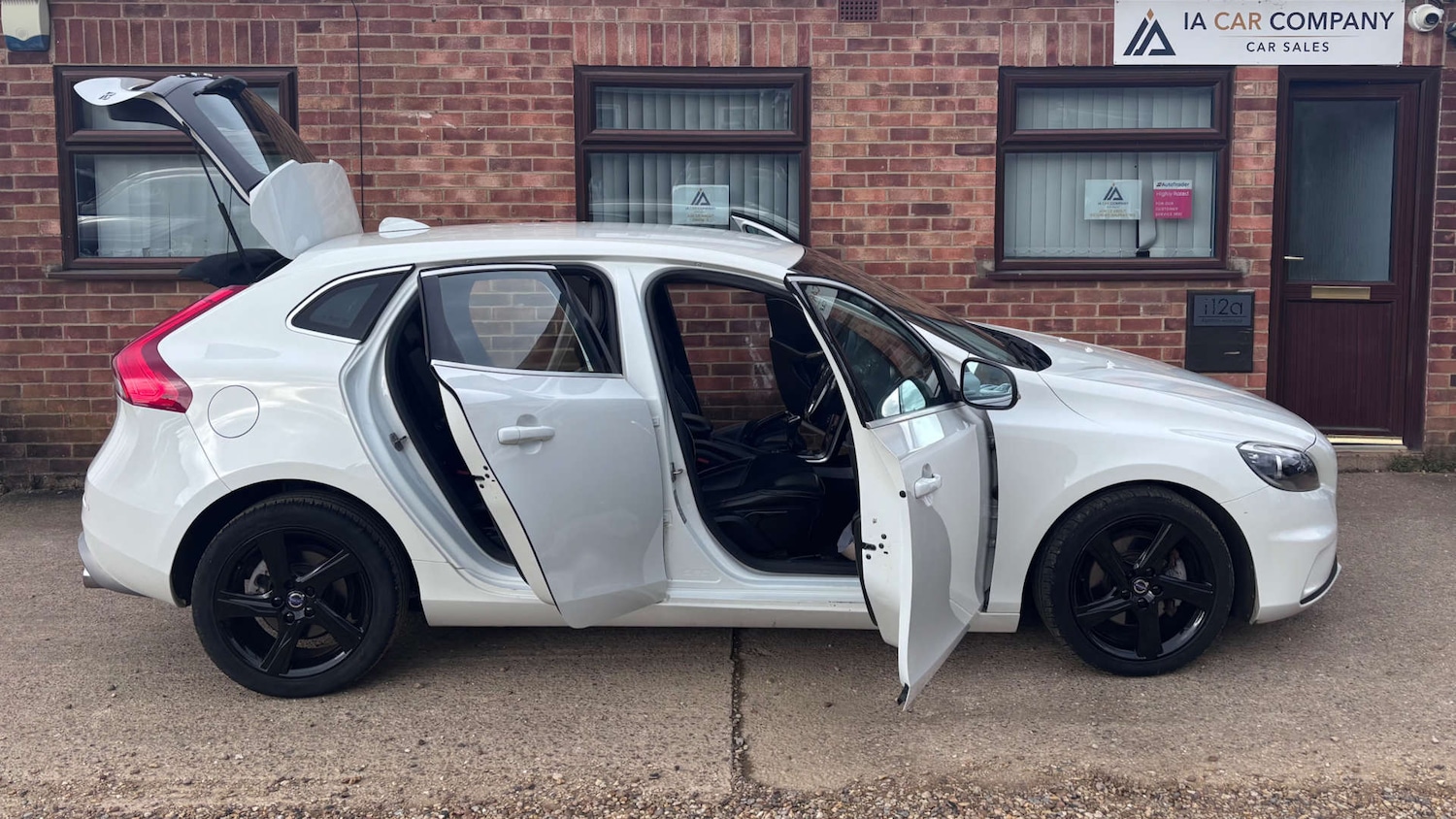 Used Volvo V40 2015 for sale - 78122070: Photo 12