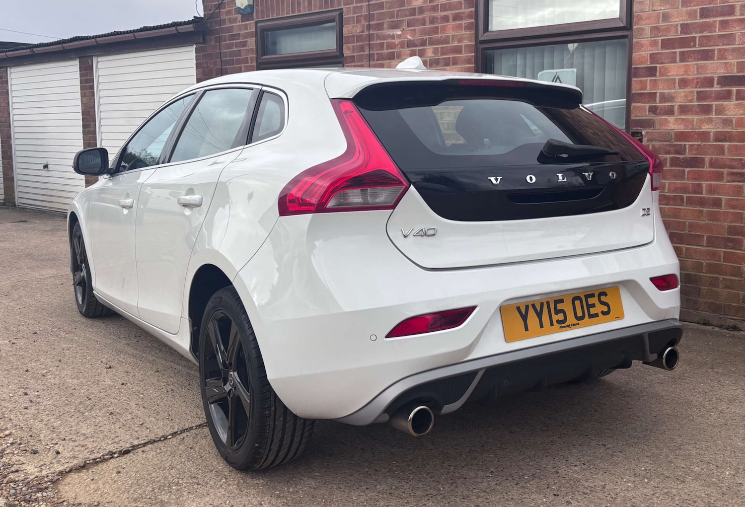 Used Volvo V40 2015 for sale - 78122070: Photo 13