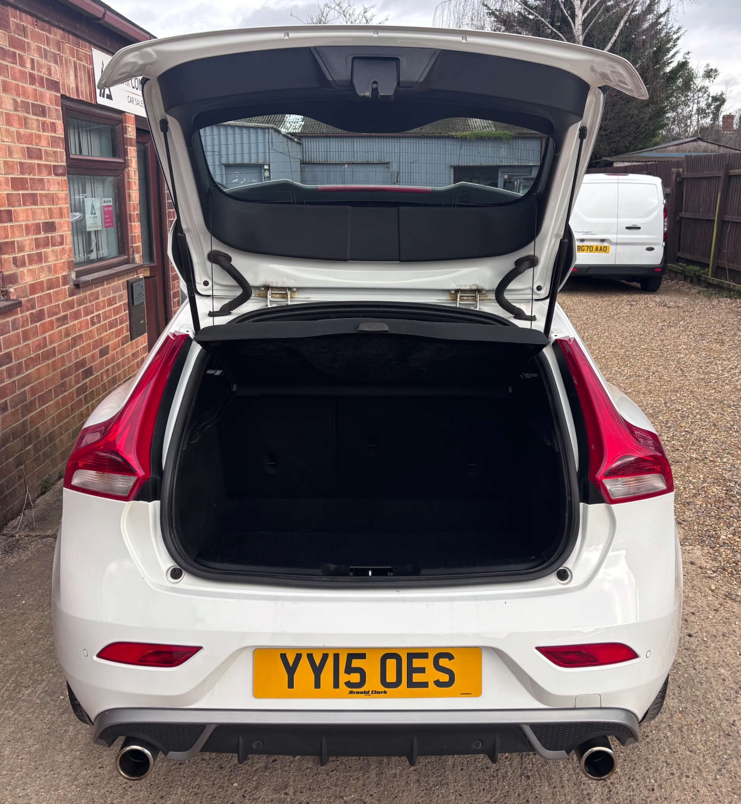 Used Volvo V40 2015 for sale - 78122070: Photo 20