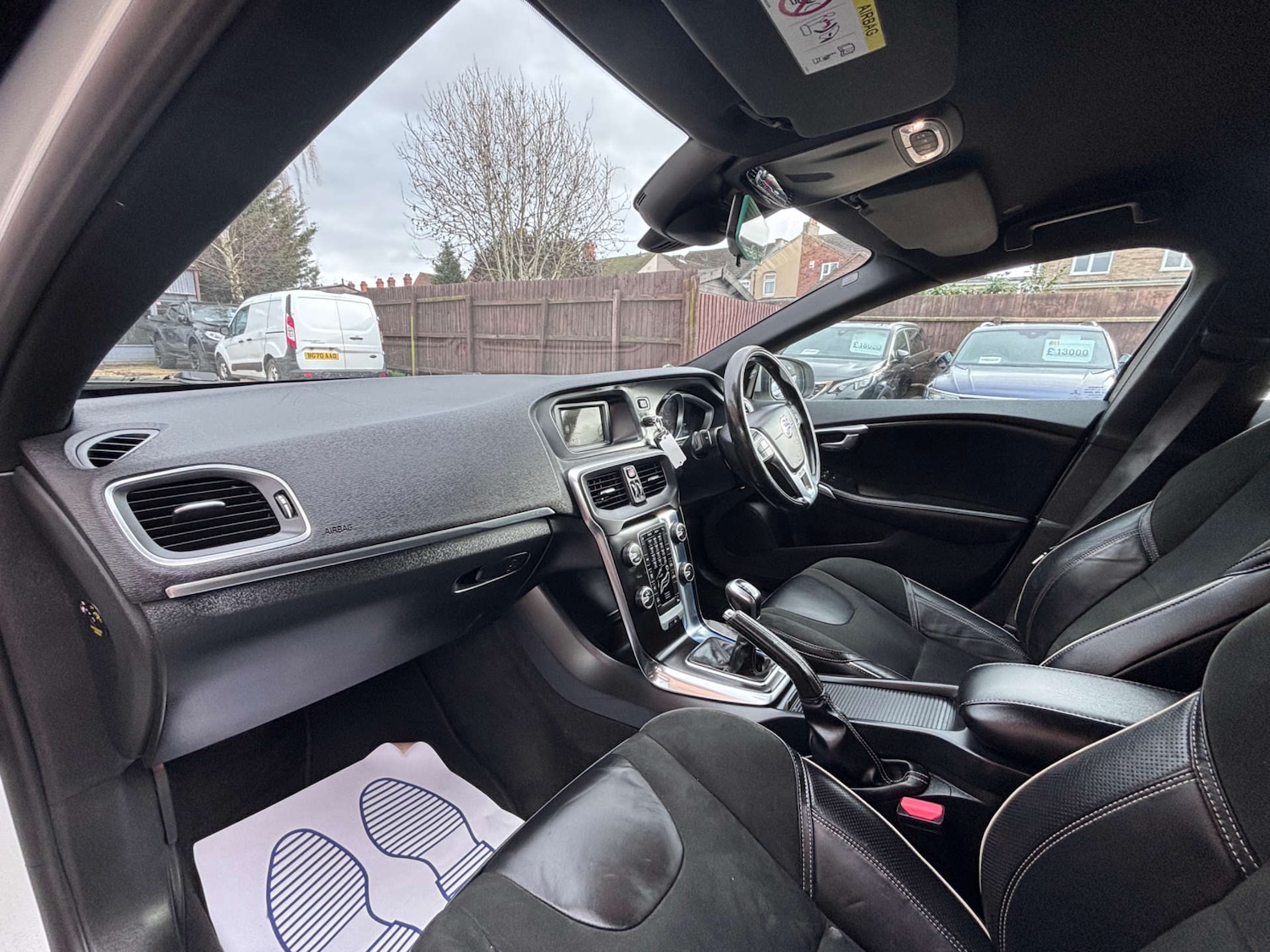 Used Volvo V40 2015 for sale - 78122070: Photo 29