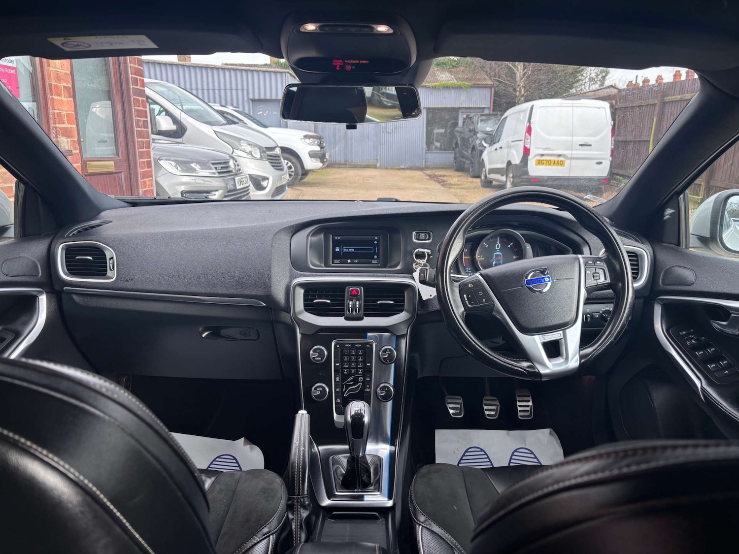 Used Volvo V40 2015 for sale - 78122070: Photo 33