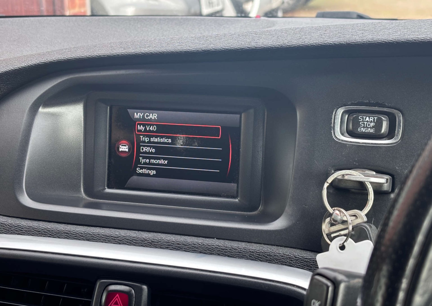 Used Volvo V40 2015 for sale - 78122070: Photo 40