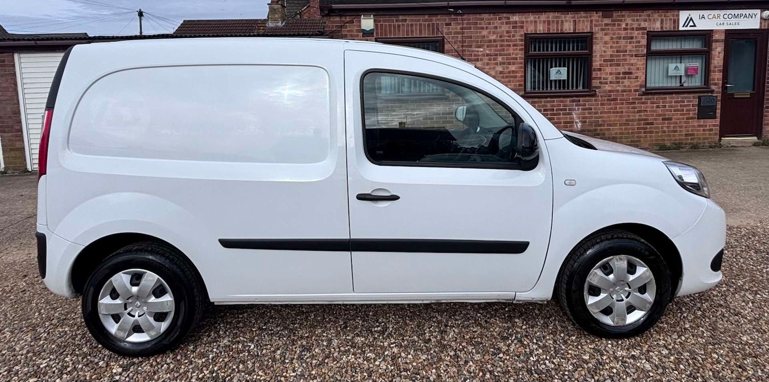 Used Renault Kangoo 2021 for sale - 77847515: Photo 2