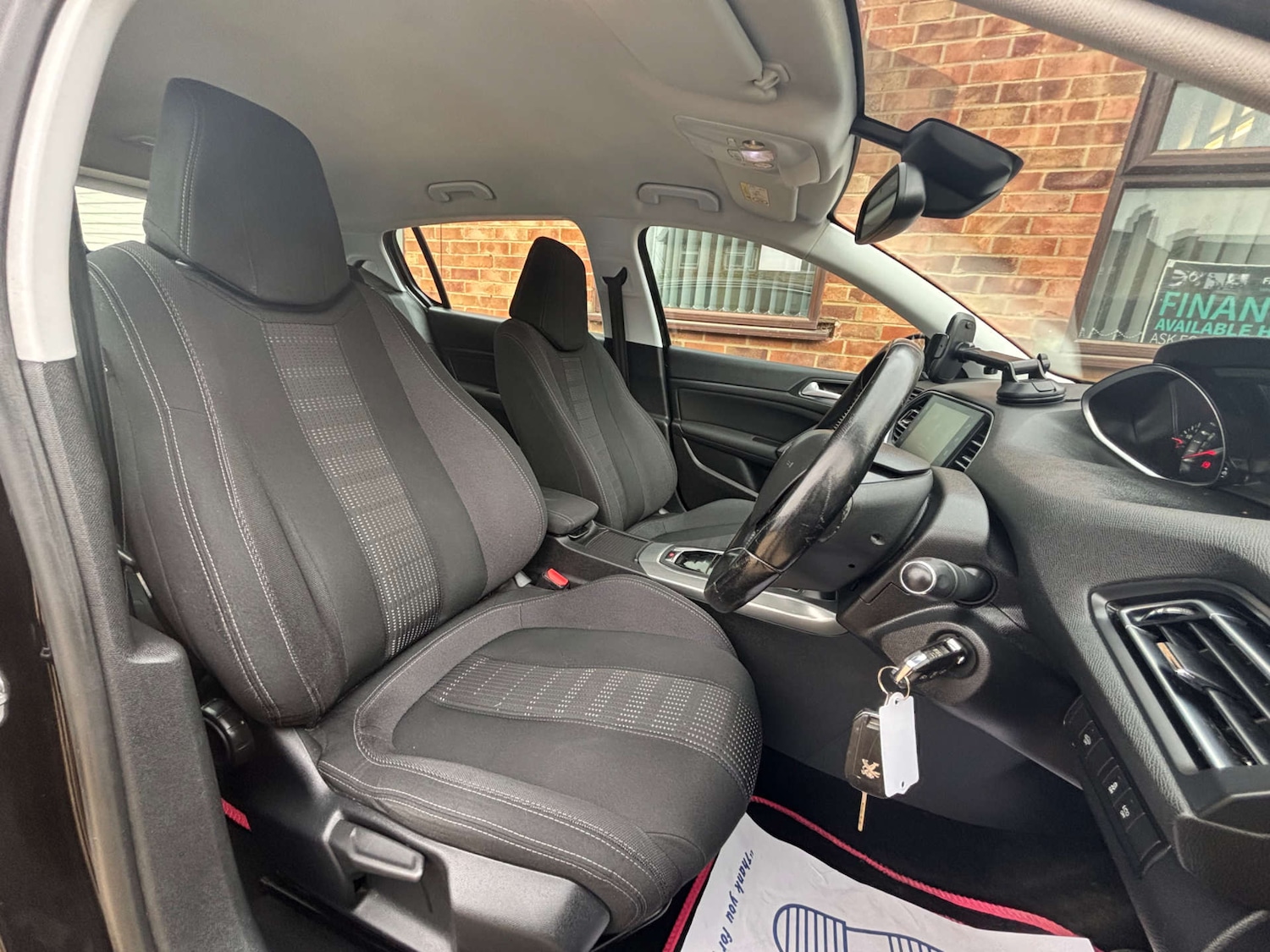 Used Peugeot 308 2016 for sale - 76681850: Photo 37