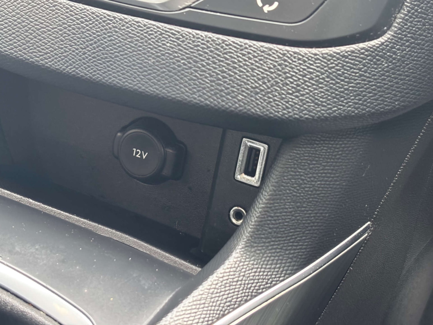 Used Peugeot 308 2016 for sale - 76681850: Photo 53