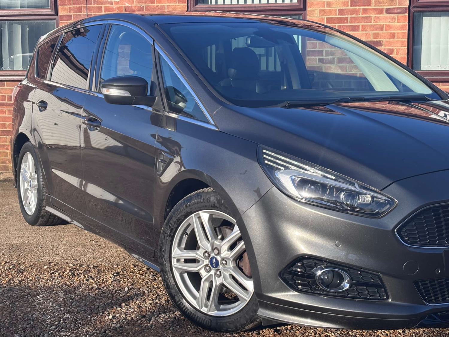 Used Ford S-Max 2015 for sale - 77393393: Photo 16