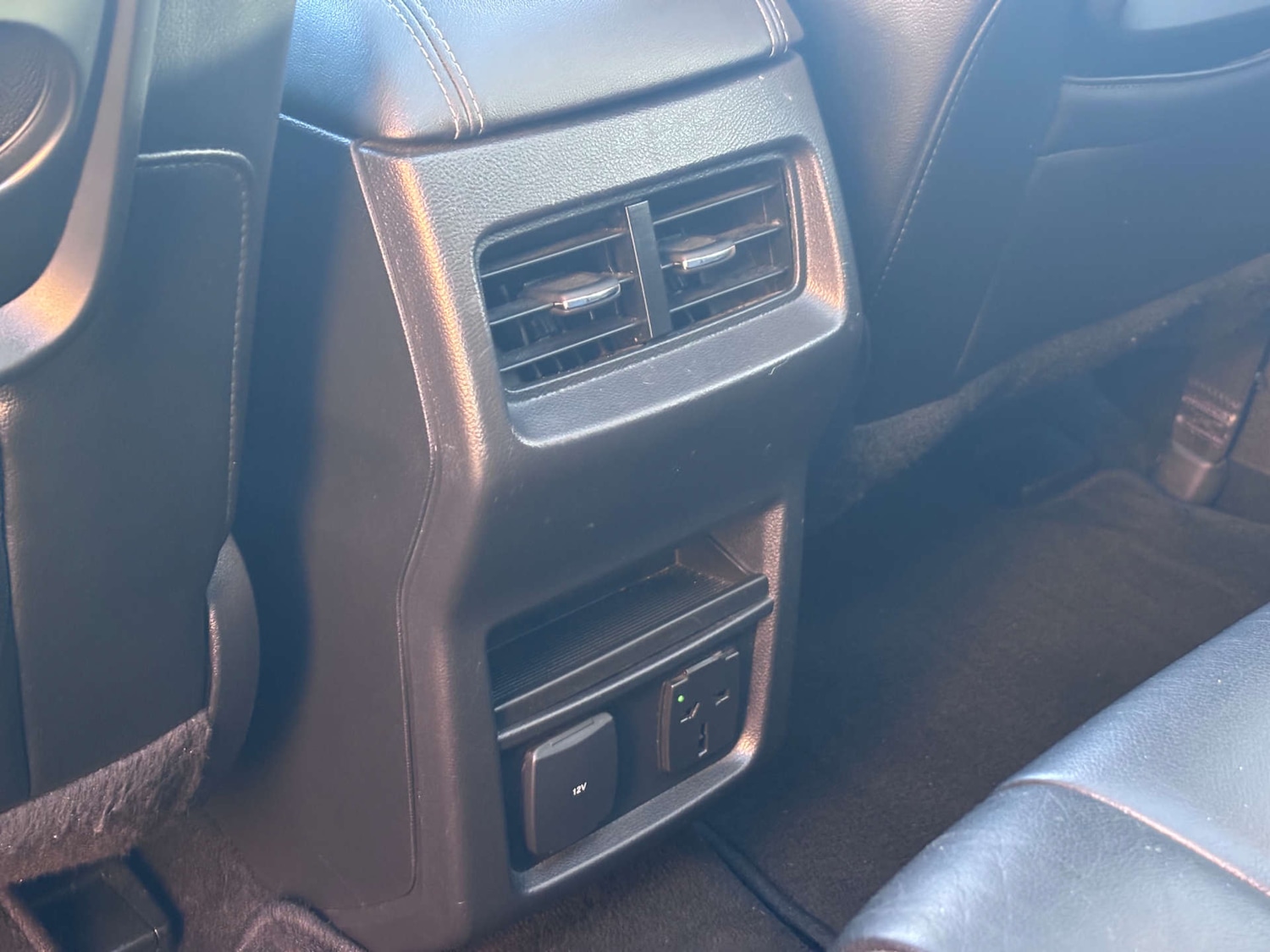 Used Ford S-Max 2015 for sale - 77393393: Photo 32