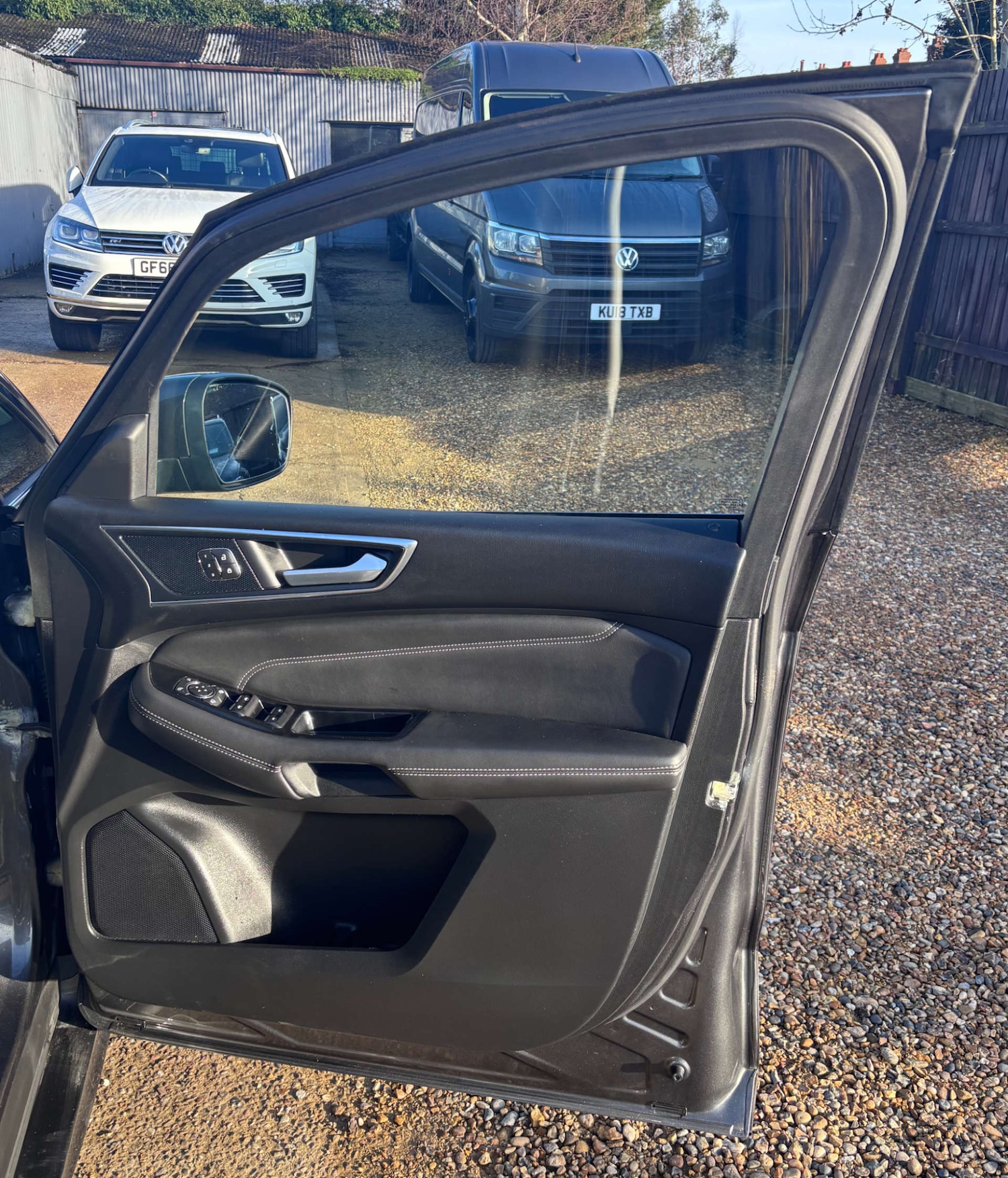 Used Ford S-Max 2015 for sale - 77393393: Photo 42