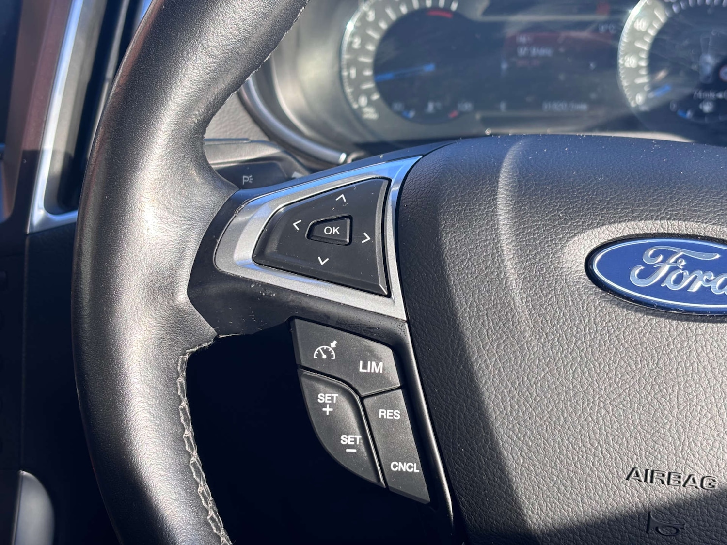 Used Ford S-Max 2015 for sale - 77393393: Photo 58