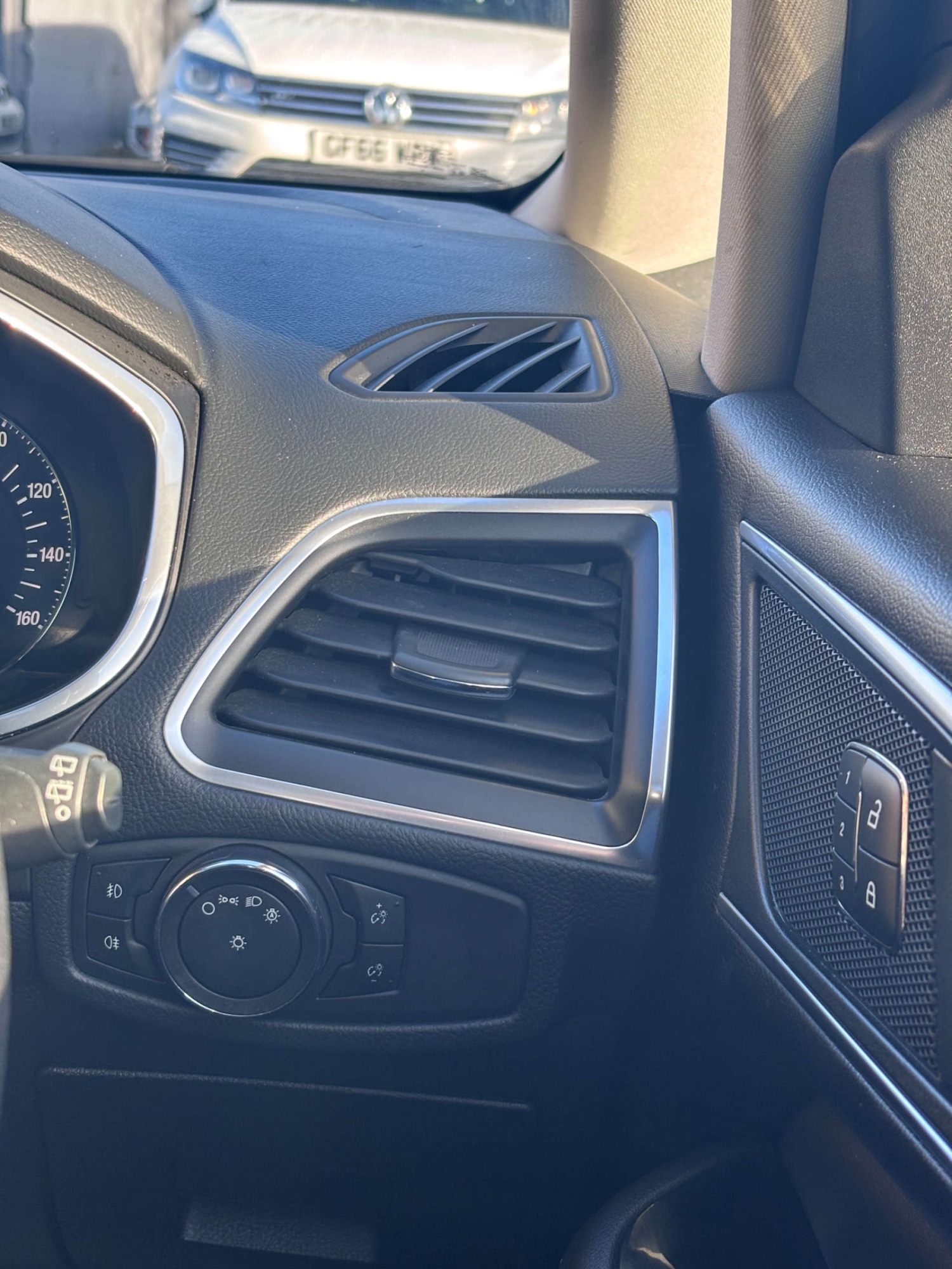 Used Ford S-Max 2015 for sale - 77393393: Photo 60