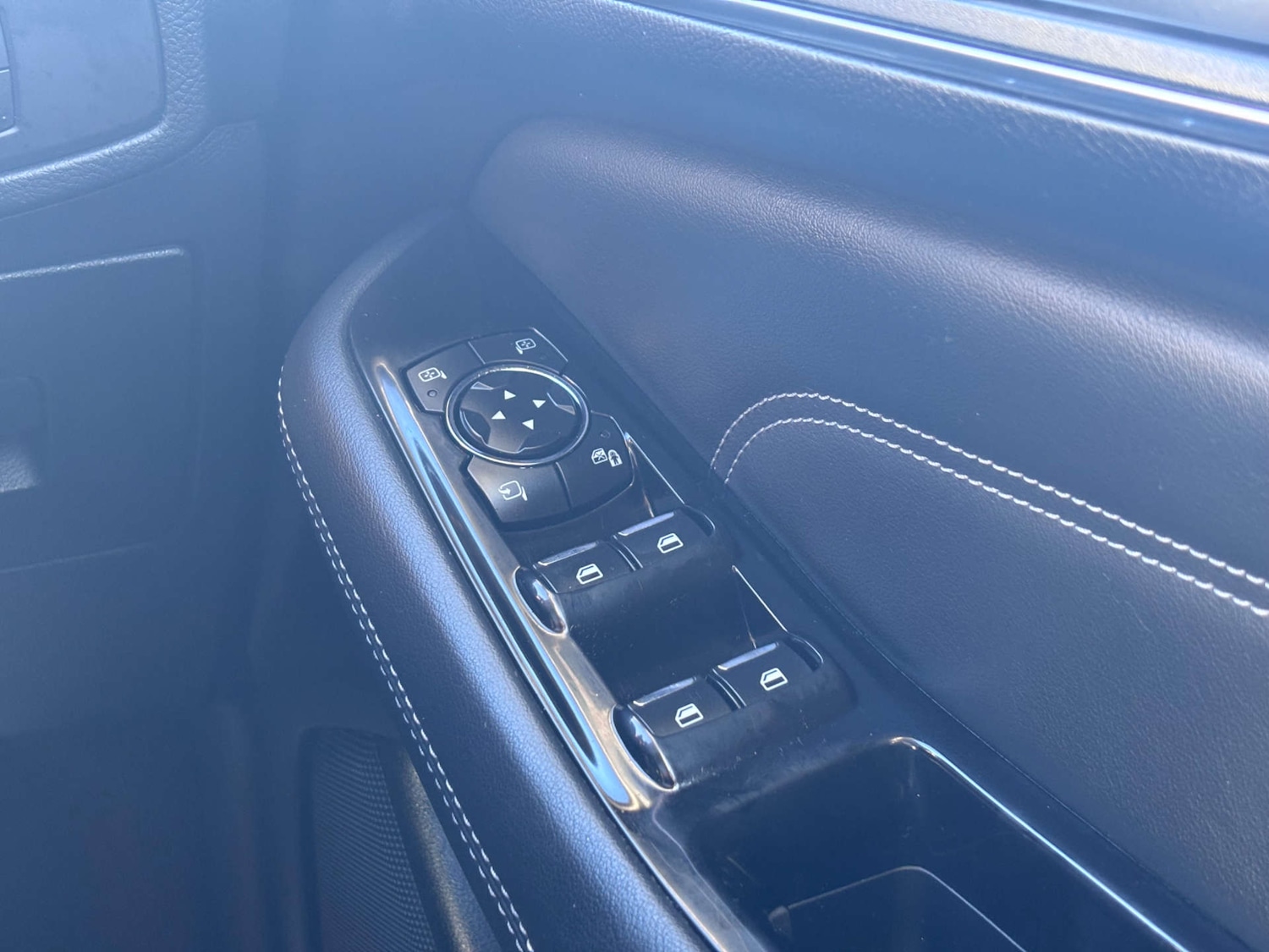 Used Ford S-Max 2015 for sale - 77393393: Photo 61